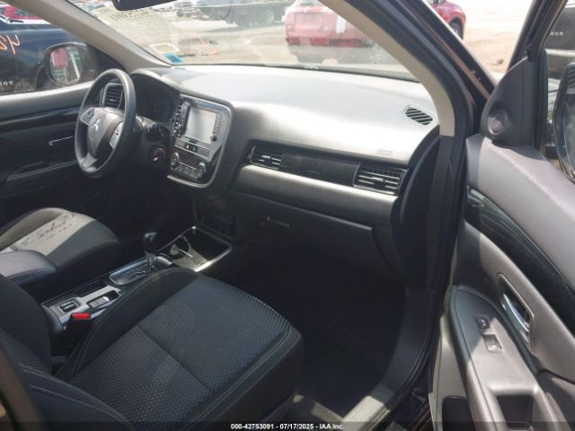 2019 MITSUBISHI OUTLANDER JA4AD2A39KZ005655 Photo 4
