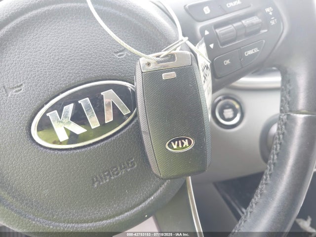 5XYPK4A5XHG304341 KIA Sorento
