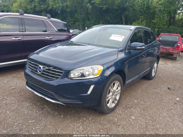 2015 VOLVO XC60 YV4612RK1F2704872 Photo 1
