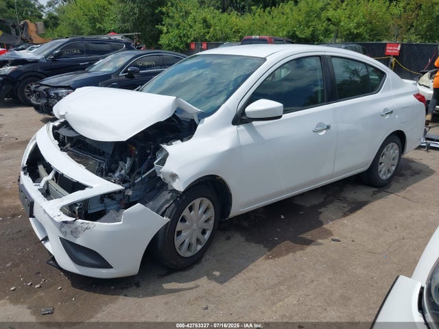 Nissan 2019 2019 3N1CN7AP1KL812595 Image 2