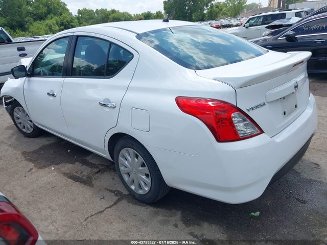 Nissan 2019 2019 3N1CN7AP1KL812595 Image 3