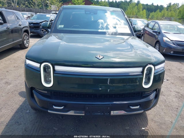 Rivian r1t 2025 7FCTGBAAXSN035480 Image 13