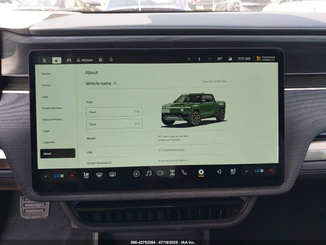 Rivian r1t 2025 7FCTGBAAXSN035480 Image 19