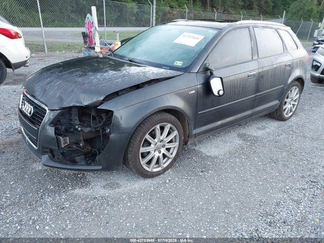 2011 AUDI A3 WAUKJAFM5BA105066 Photo 1