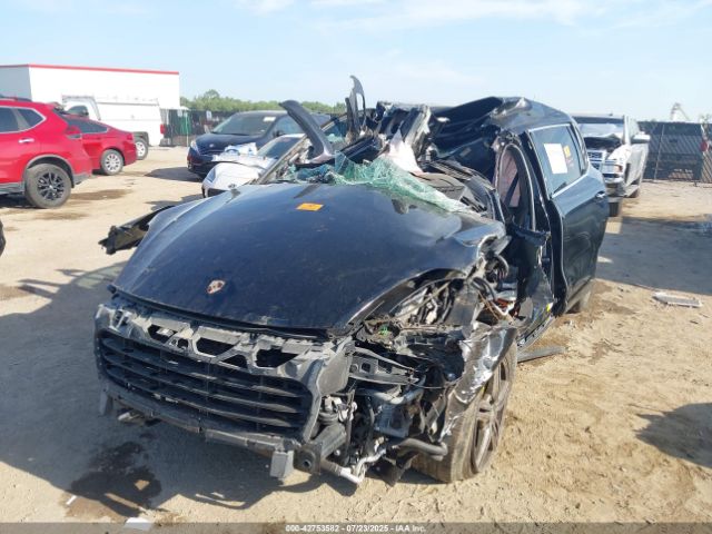 2018 PORSCHE CAYENNE E-HYBRID WP1AE2A22JLA70857 Photo 1