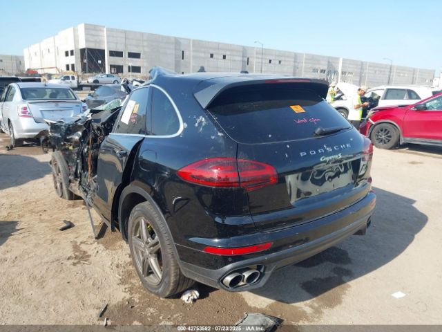 2018 PORSCHE CAYENNE E-HYBRID WP1AE2A22JLA70857 Photo 2