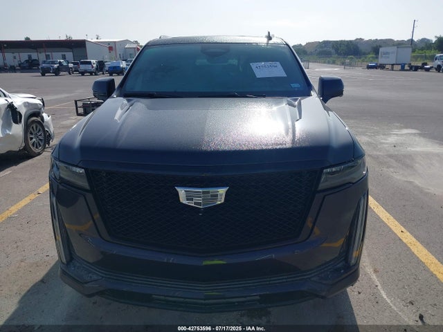 Cadillac l87 2024 1GYS4FKL4RR263392 Image 12