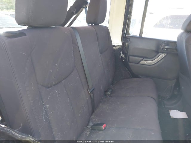 1C4BJWDG4EL202281 Jeep Wrangler