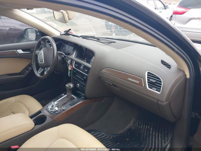 2014 Audi A4 2.0t Premium მანქანა იყიდება აუქციონზე, vin: WAUBFAFL2EA093424, აუქციონის ნომერი: 42753639