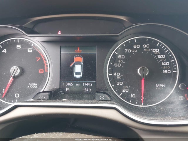 2014 Audi A4 2.0t Premium მანქანა იყიდება აუქციონზე, vin: WAUBFAFL2EA093424, აუქციონის ნომერი: 42753639