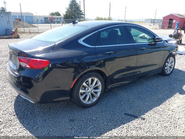 1C3CCCCG1FN509805 Chrysler 2015