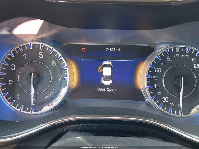 1C3CCCCG1FN509805 Chrysler 2015