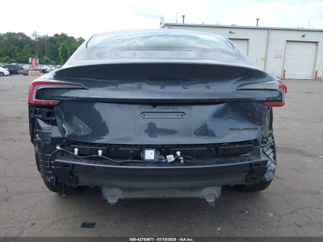 2025 TESLA MODEL 3 5YJ3E1EB2SF916097 Photo 5