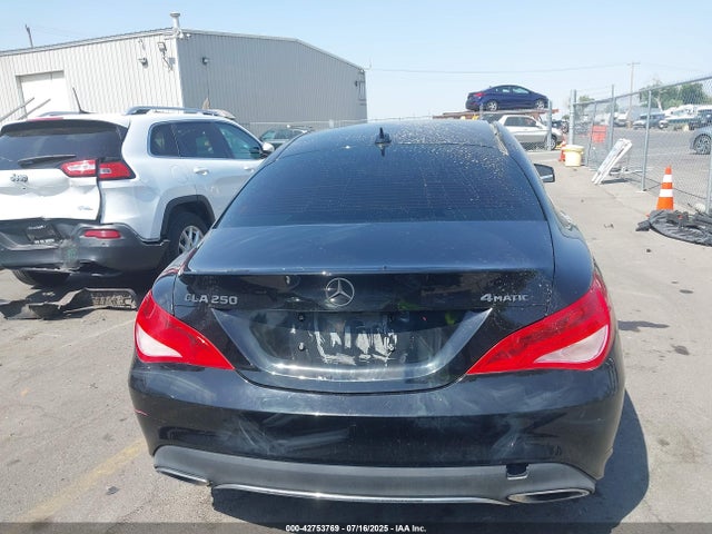 Mercedes-Benz 2018 2018 WDDSJ4GB1JN651040 Image 17