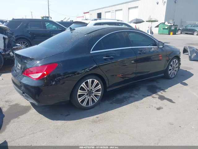 Mercedes-Benz 2018 2018 WDDSJ4GB1JN651040 Image 4
