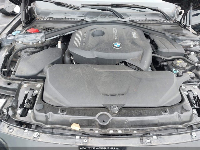 WBA8B9G54JNU98983 BMW 2018