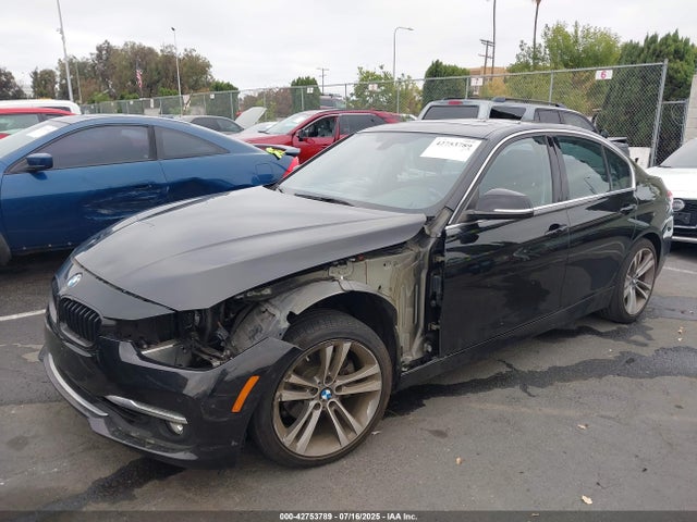 WBA8B9G54JNU98983 BMW 2018