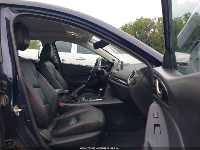 3MZBM1X7XGM273862 Mazda pe