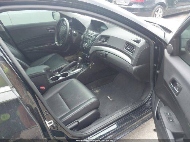 2017 ACURA ILX 19UDE2F32HA012416 Photo 4