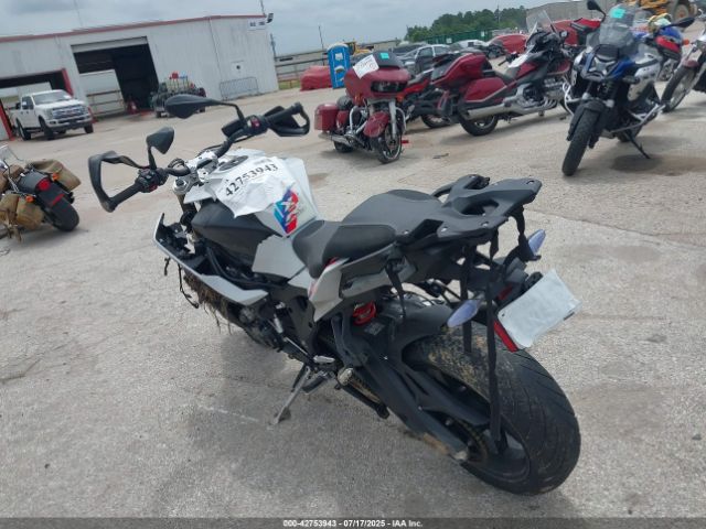 2023 BMW S 1000 WB10E4307P6J36389 Photo 2