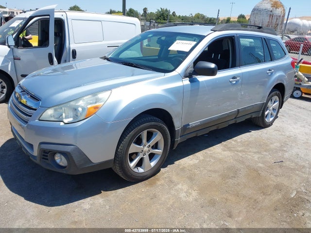 Subaru 2.5na u6 2014 4S4BRCAC3E3282872 Image 2