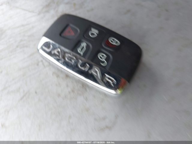 2017 JAGUAR F-PACE SADCK2BV1HA490583 Photo 10