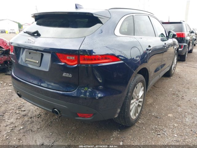 2017 JAGUAR F-PACE SADCK2BV1HA490583 Photo 3