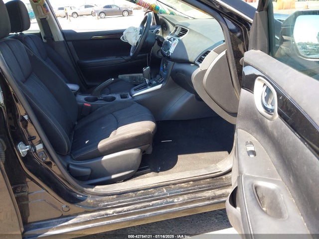 3N1AB7AP8JL625577 Nissan 2018