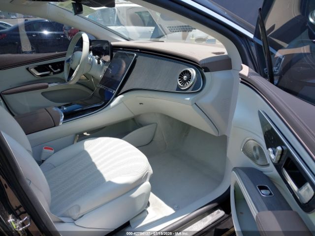 2023 MERCEDES-BENZ EQS 450+ W1KCG2DB0PA032876 Photo 4