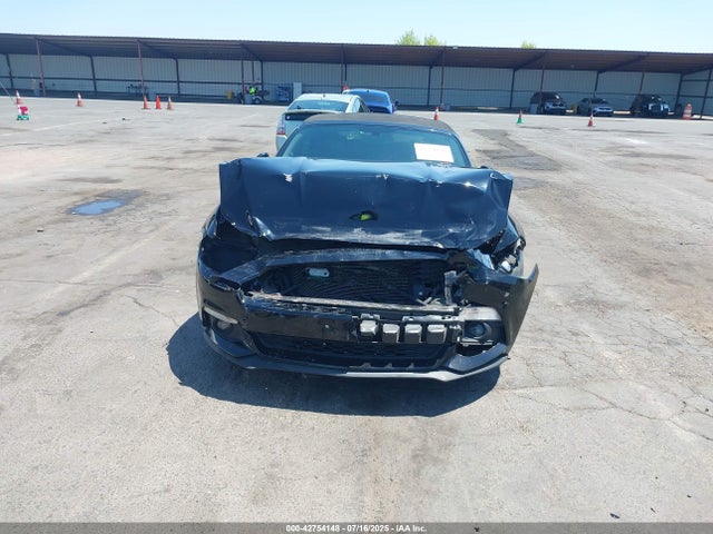1FATP8UH9G5212745 Ford 2016