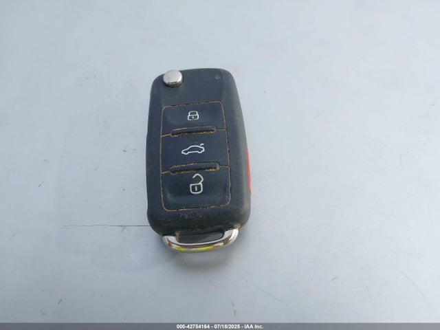 Volkswagen 2014 2014 3VWLL7AJ4EM290524 Image 11