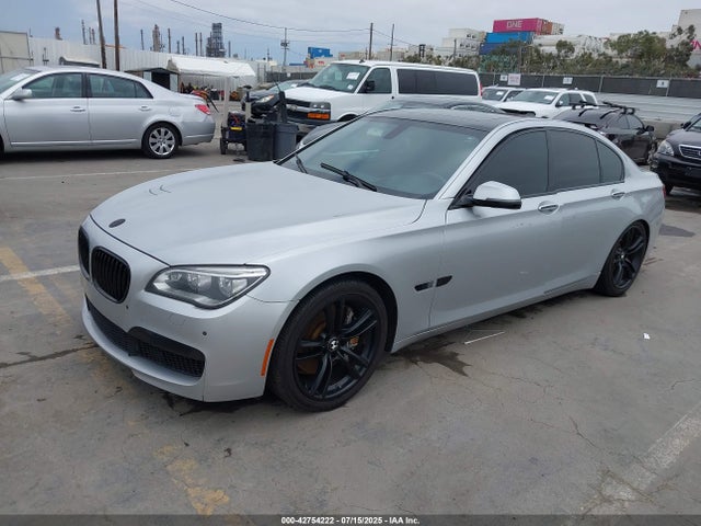WBAYA8C59ED228193 BMW 750i / alpina b7
