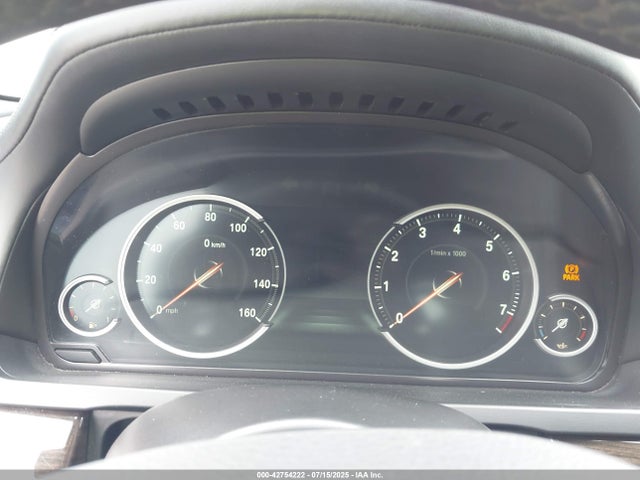 WBAYA8C59ED228193 BMW 750i / alpina b7