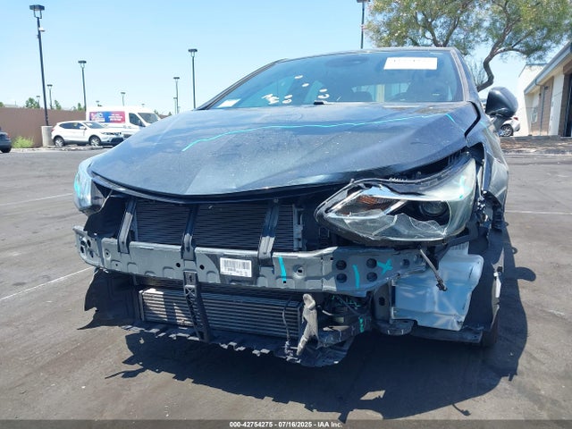 1G1BF5SM1H7268085 Chevrolet le2 -di: direct injection, vvt: variable valve timing, gen, alum