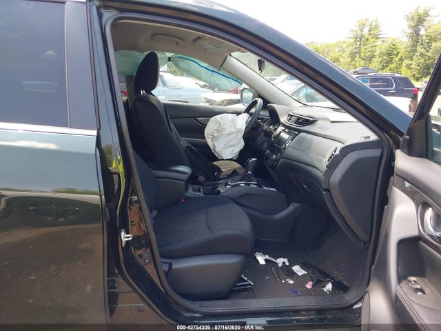 5N1AT2MV3KC724579 Nissan Rogue