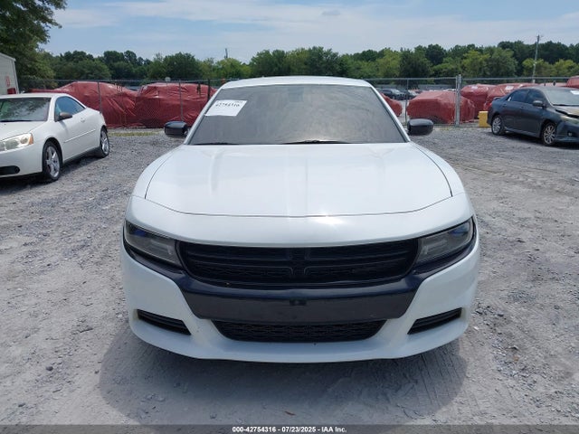 2C3CDXBG8HH657144 Dodge 2017