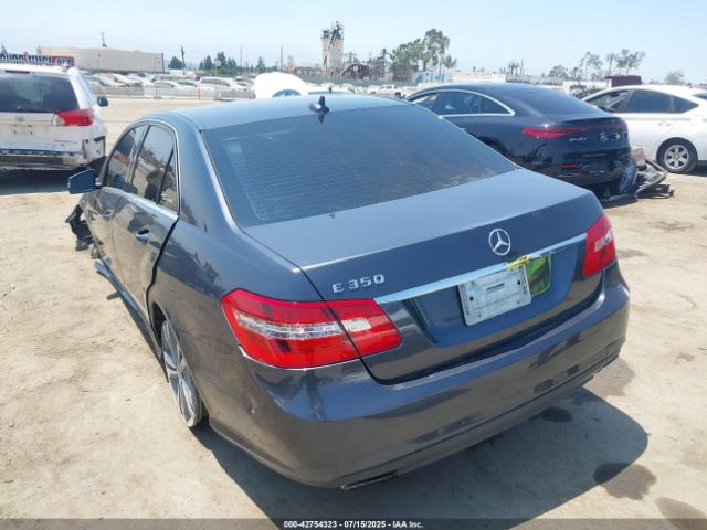 2012 MERCEDES-BENZ E 350 WDDHF5KB7CA571647 Photo 2