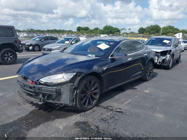 2015 TESLA MODEL S 5YJSA1H28FFP80101 Photo 1
