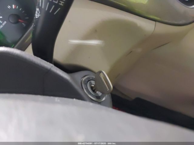 2002 TOYOTA HIGHLANDER JTEGF21A520055686 Photo 10