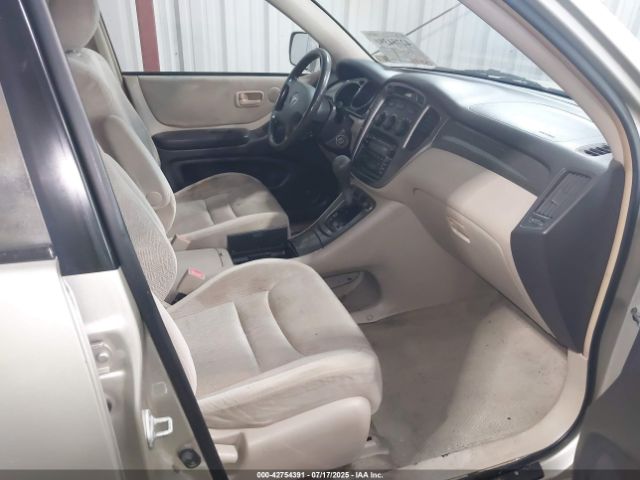 2002 TOYOTA HIGHLANDER JTEGF21A520055686 Photo 4