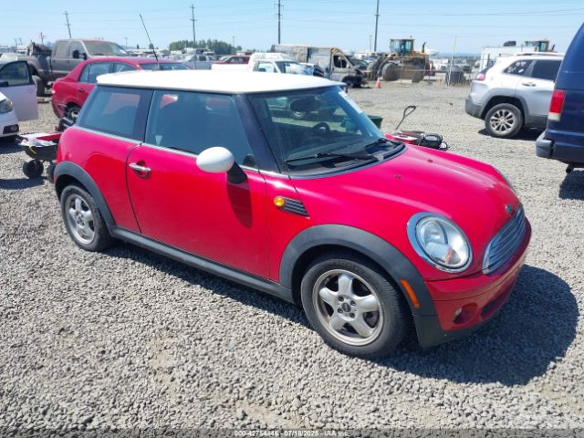 2010 MINI COOPER WMWMF3C57ATU78437 Photo 0