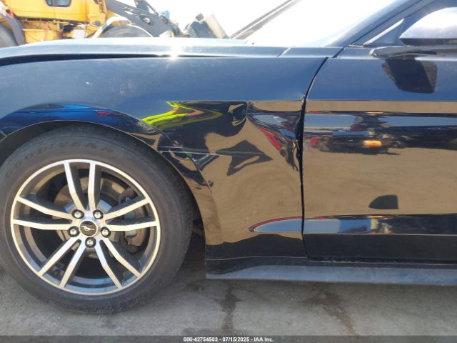 2017 FORD MUSTANG 1FATP8UH8H5331324 Photo 5