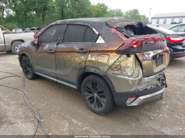 2018 MITSUBISHI ECLIPSE CROSS JA4AT5AA8JZ041953 Photo 2