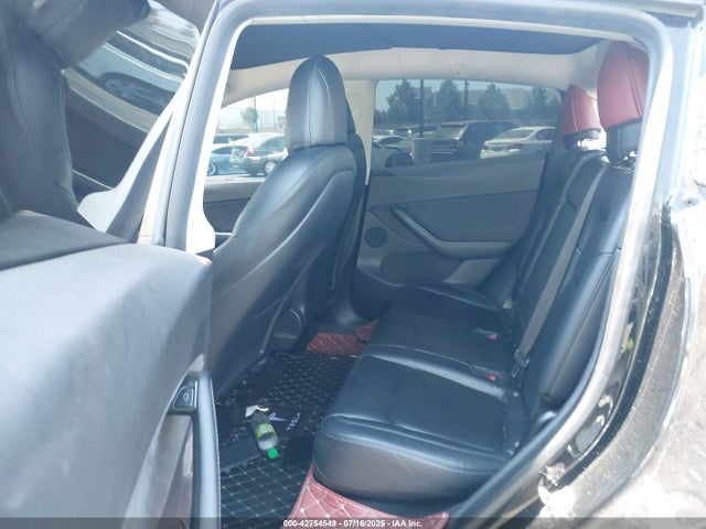 2021 TESLA MODEL Y 5YJYGDEE4MF067203 Photo 7