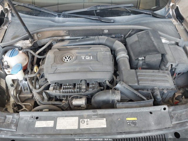 1VWAT7A33FC028442 Volkswagen Passat