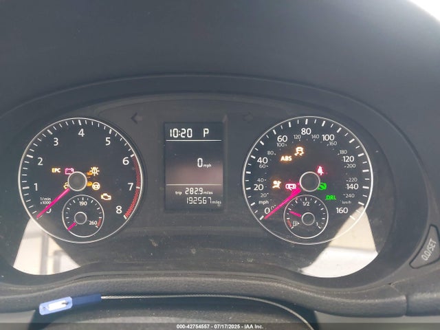 1VWAT7A33FC028442 Volkswagen Passat