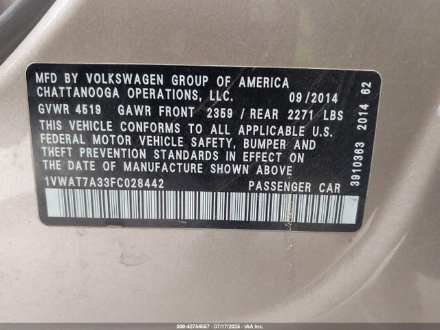 1VWAT7A33FC028442 Volkswagen Passat