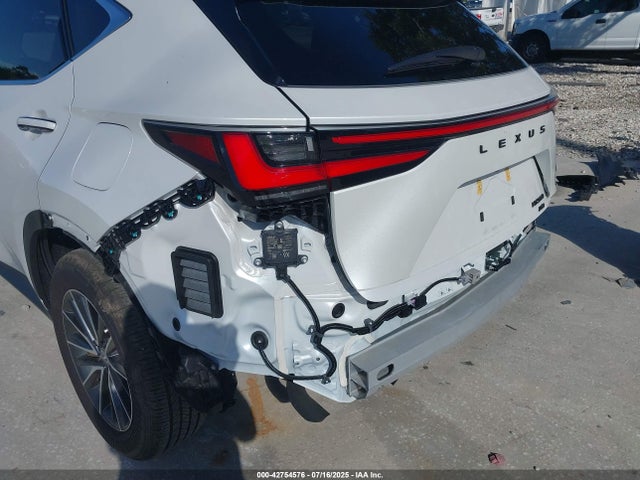 Lexus t24a-fts 2025 2T2HGCEZ2SC077643 Image 18
