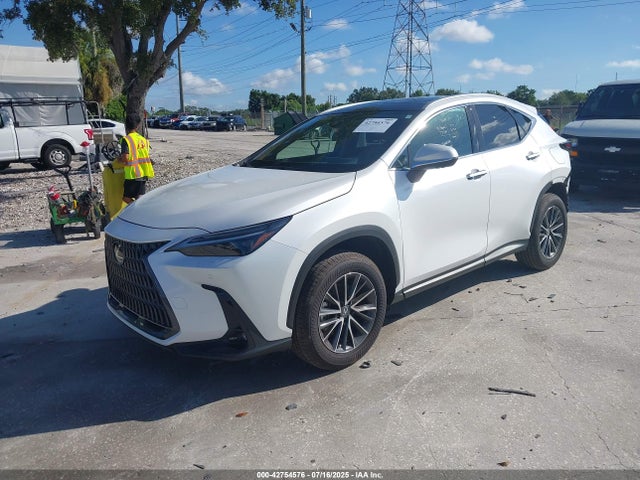 Lexus t24a-fts 2025 2T2HGCEZ2SC077643 Image 2