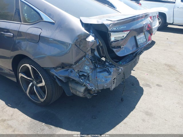 Honda l15be 2018 1HGCV1F39JA258732 Image 12